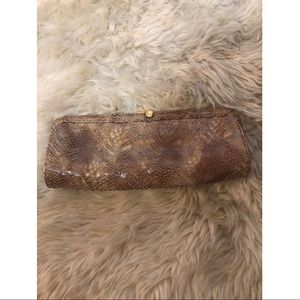 Nude beige gold snake skin clutch purse bag small